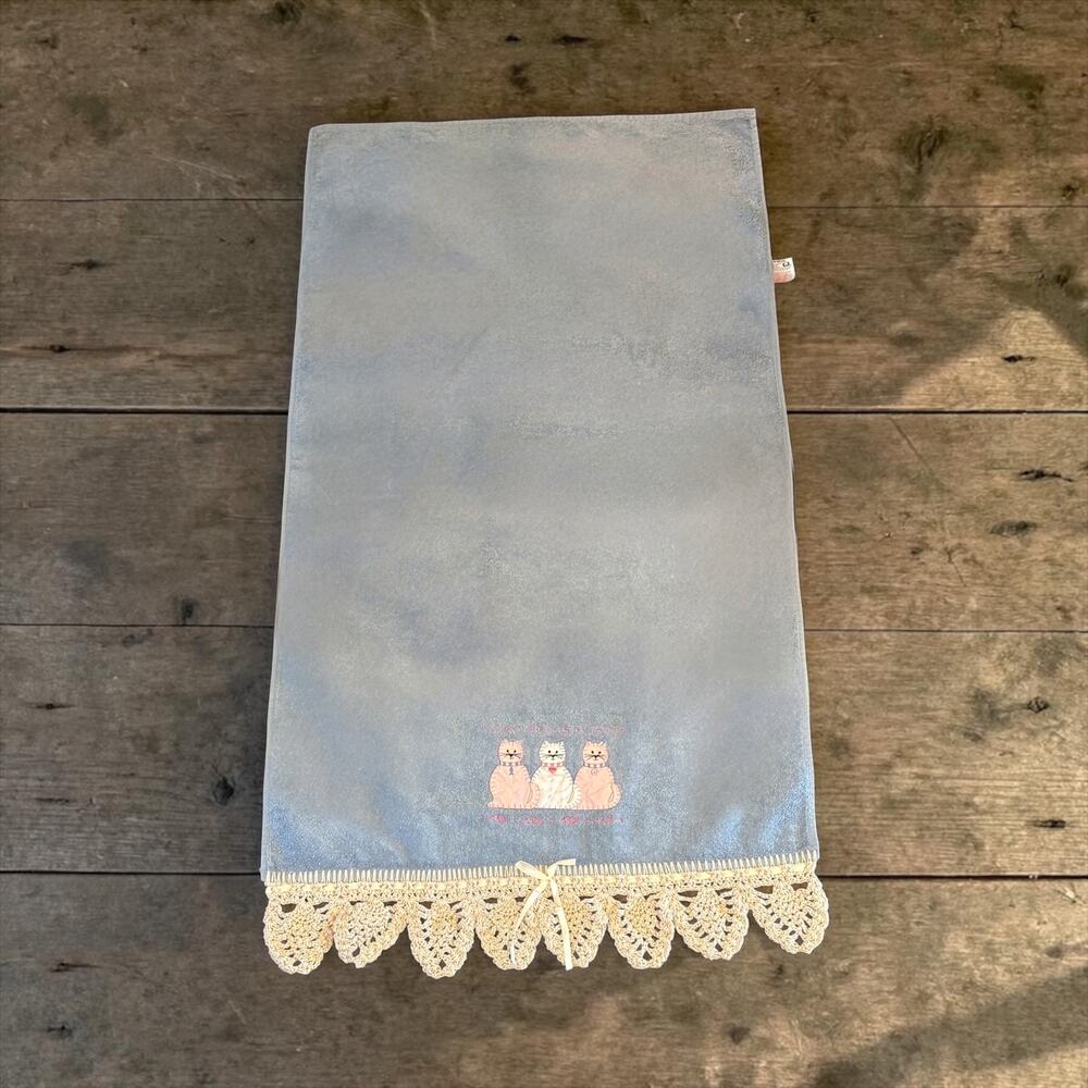 Vintage Embroidered Blue Puffy Cat Kitten Bath Decorative Towel Cottagecore